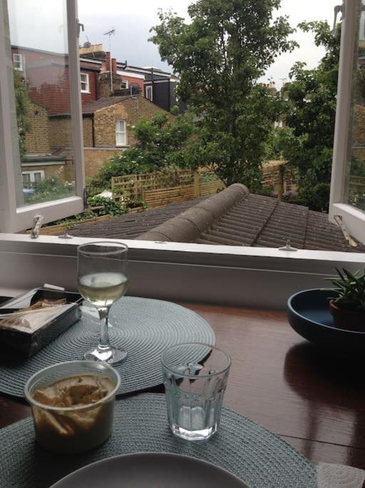 Charming English Style Studio Flat London Eksteriør billede